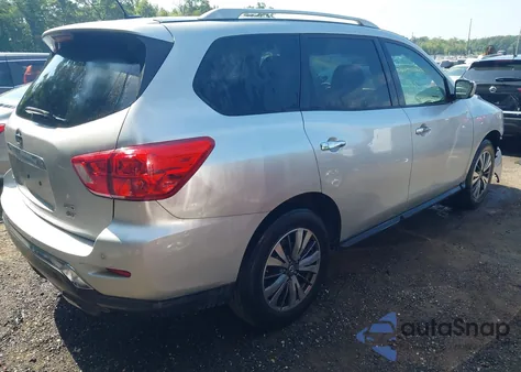 2017 Nissan Pathfinder S/Sv/Sl/Platinum из США, поврежденный, VIN 5N1DR2MM9HC657255